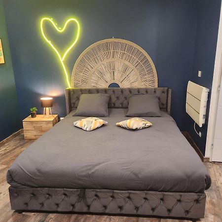 Loveroom По Екстериор снимка