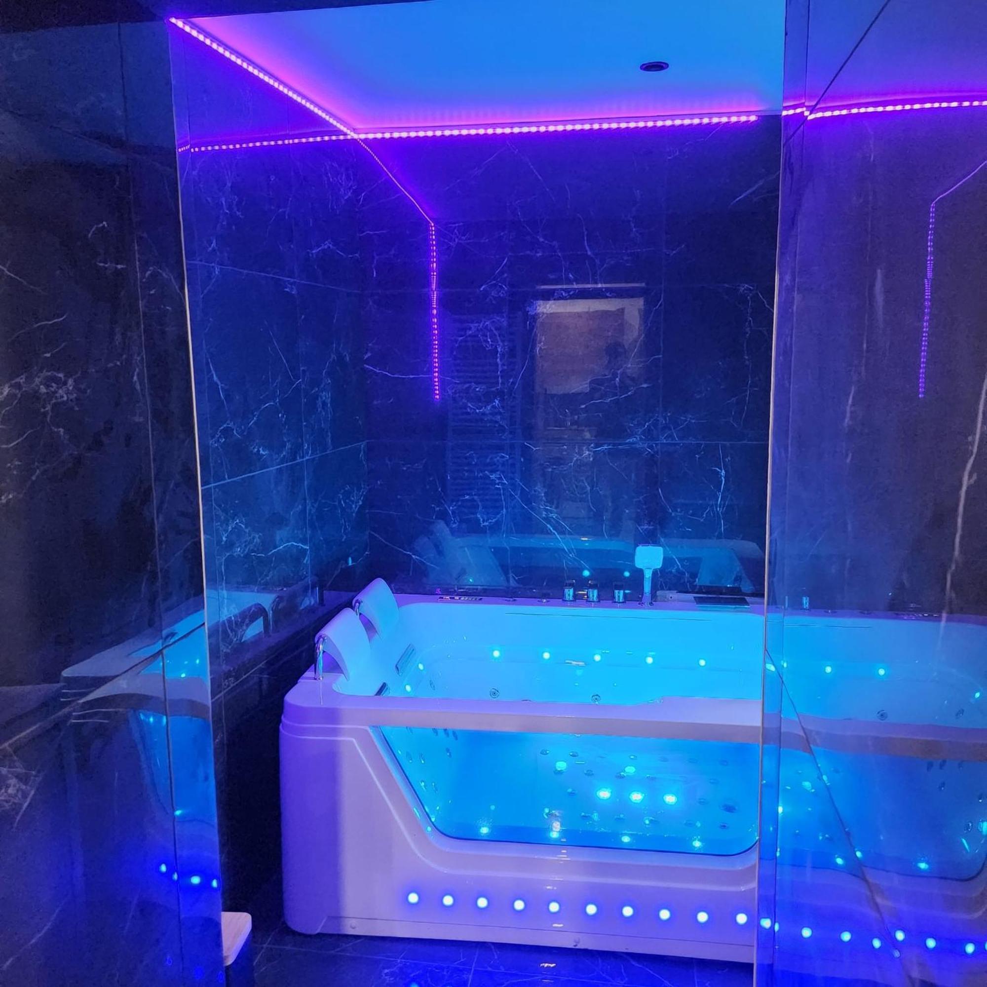 Loveroom По Екстериор снимка